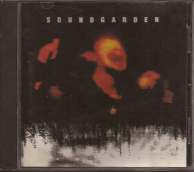 Superunknown 540 215-2