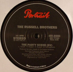 The Party Scene 4R9-04086 1